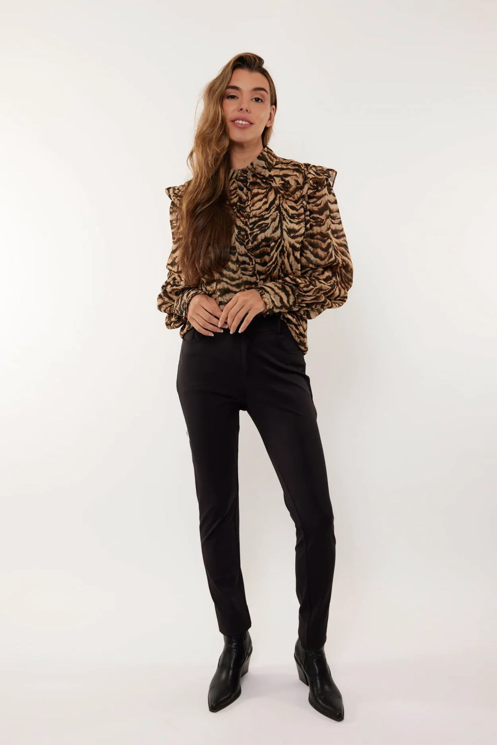 23WFZG14-001-XS