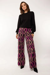Berry/Black