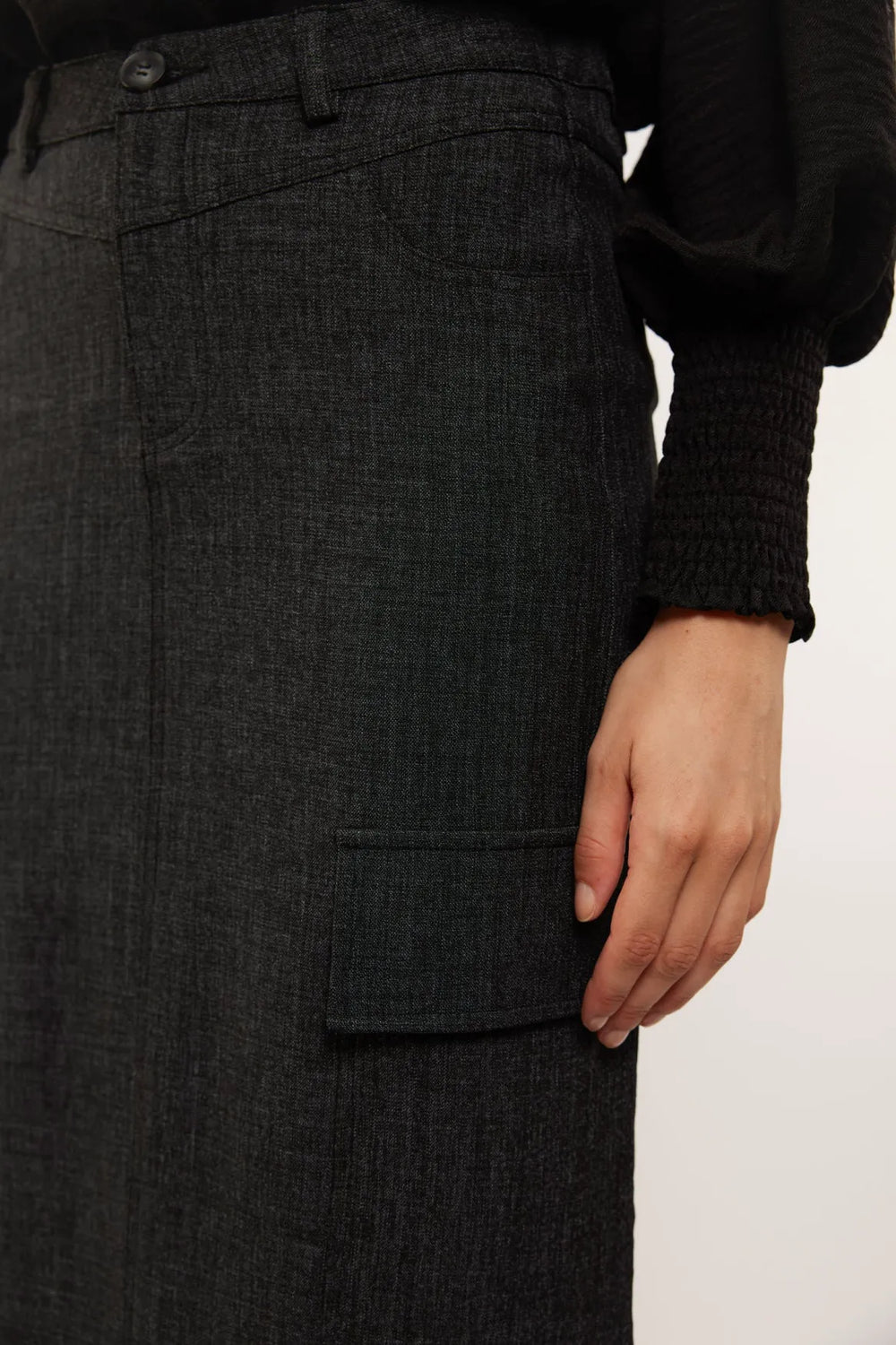 Black/Dark Gray