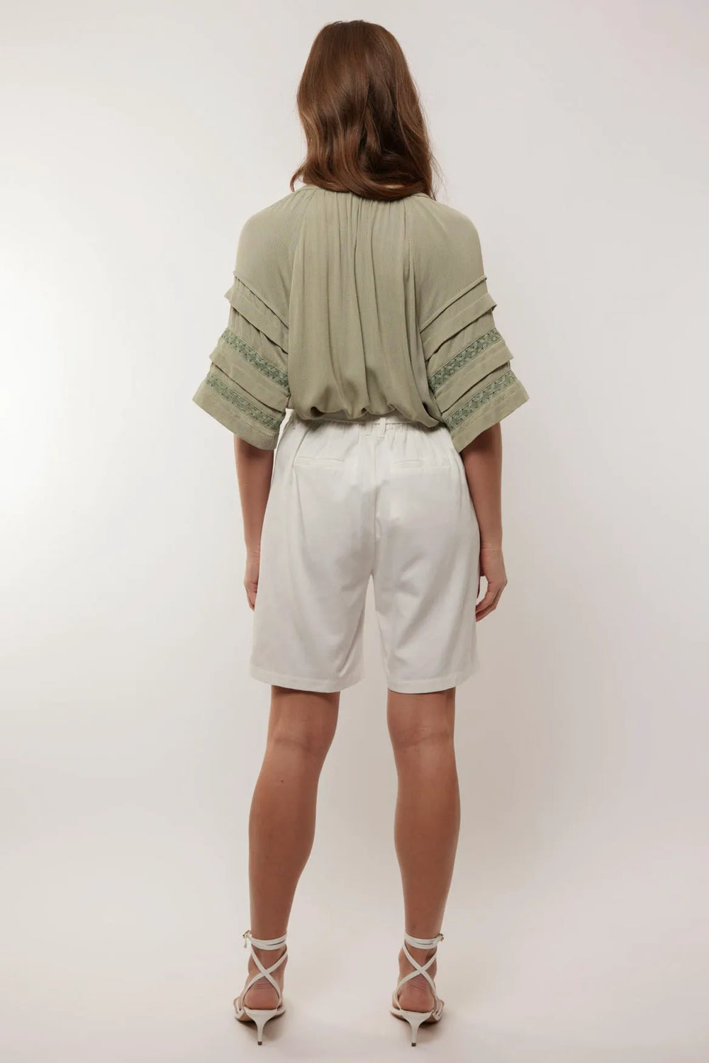 Offwhite