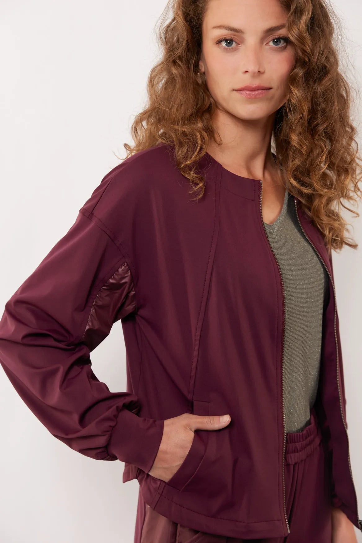 Mauve Wine