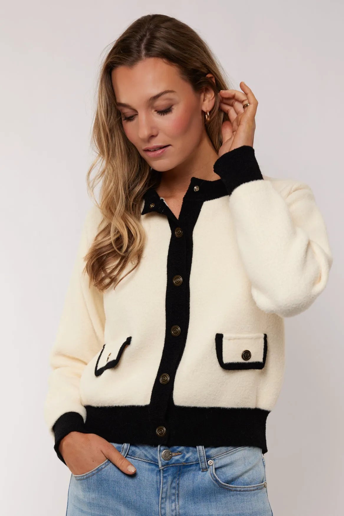 Wool White/Black
