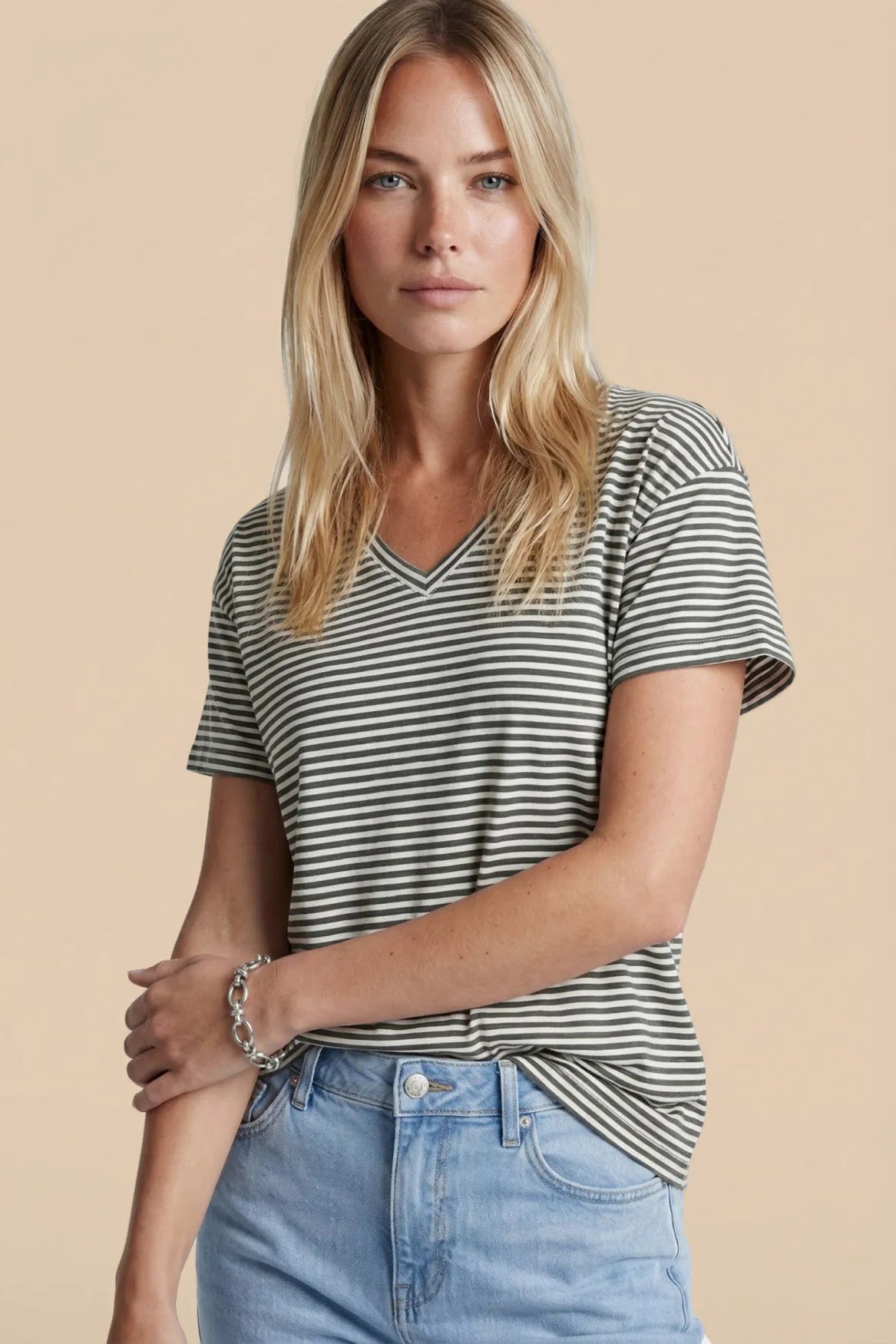 Black/Offwhite