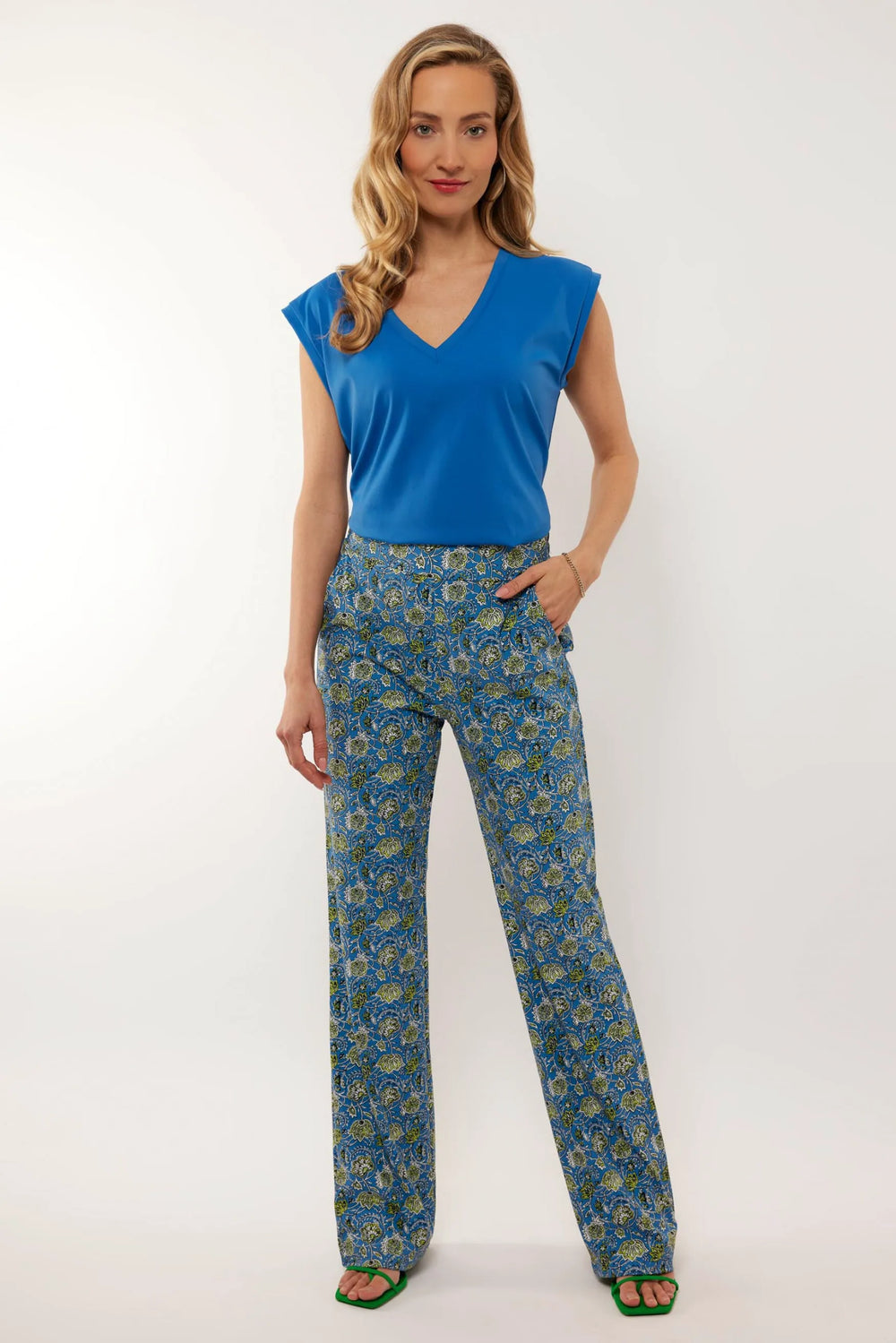 Cornflower Blue/Yellow Green