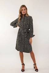 Black/Offwhite